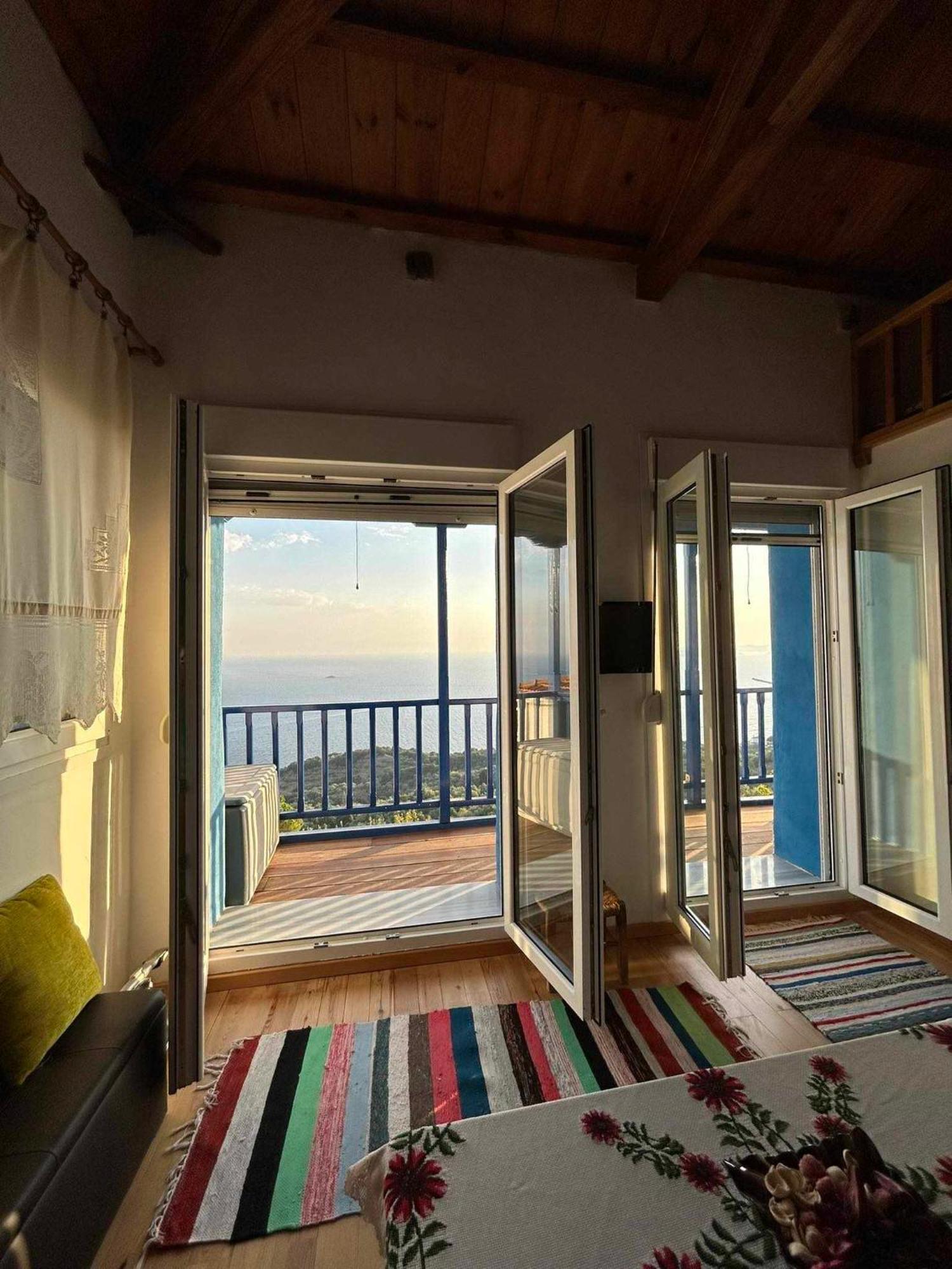 Avgoustina'S Home Glossa Exteriér fotografie