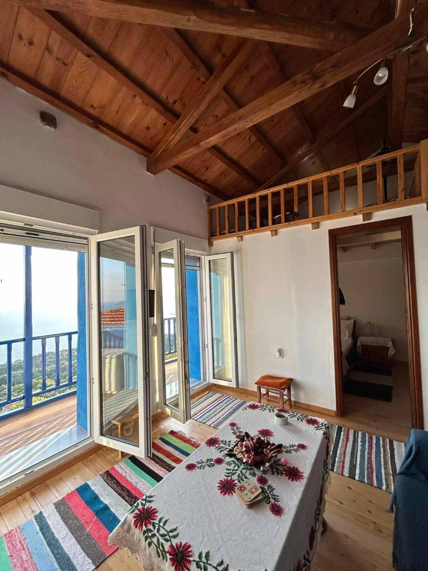 Avgoustina'S Home Glossa Exteriér fotografie